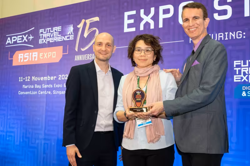 AirAsia wins the Future Travel Experience (FTE) APAC Airline Pioneer Award