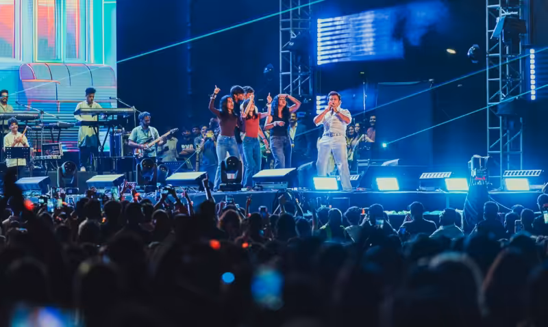 Satrangi Re India Tour