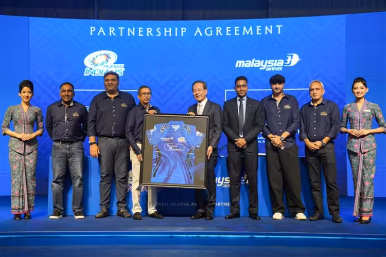 Malaysia Airlines Partners with Mumbai Indians