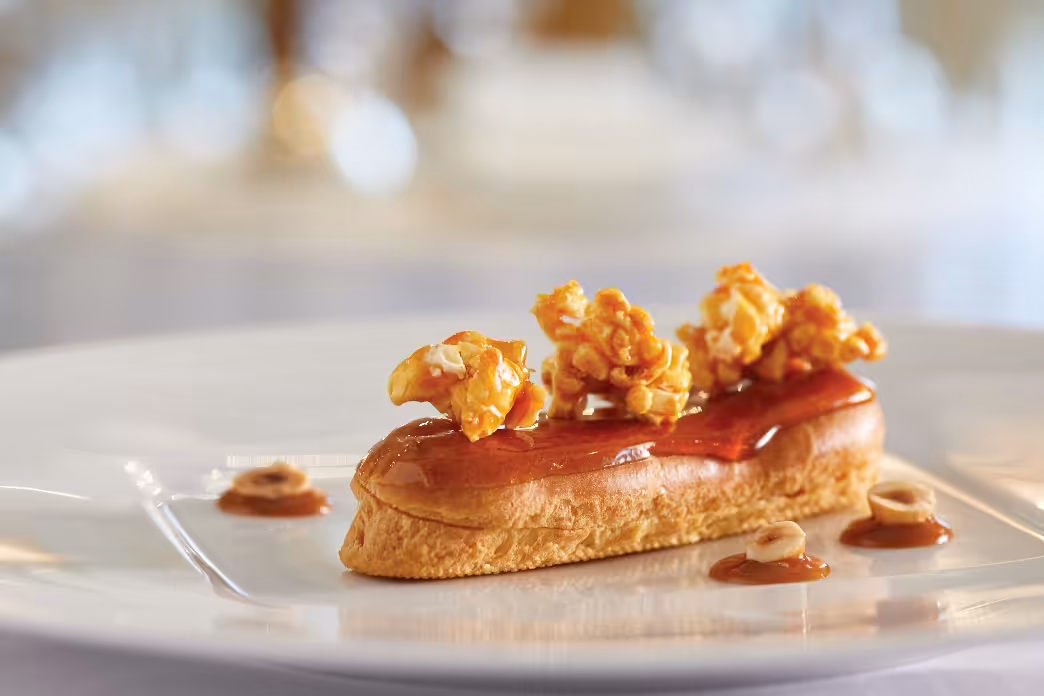 Floating Pastry Academy