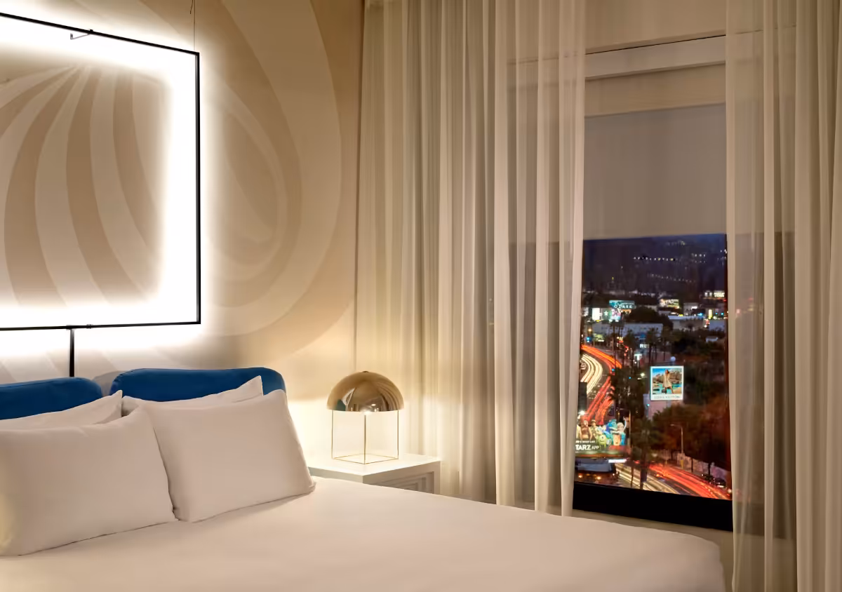 The Valorian Los Angeles, Curio Collection by Hilton