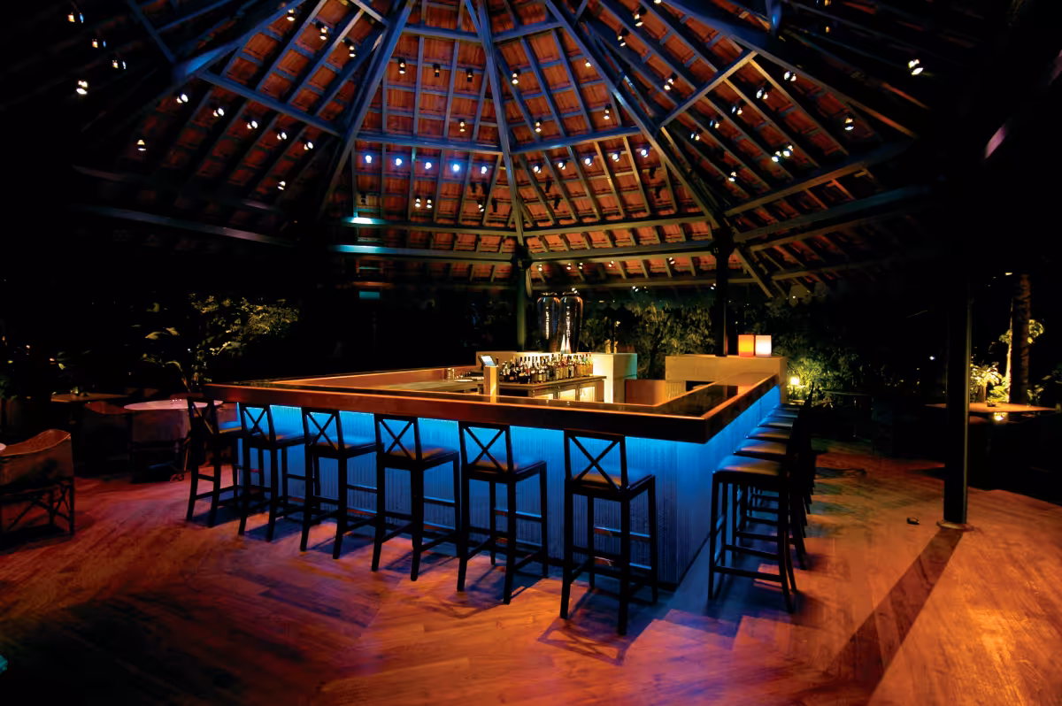 The Blue Bar at Taj West End, Bengaluru