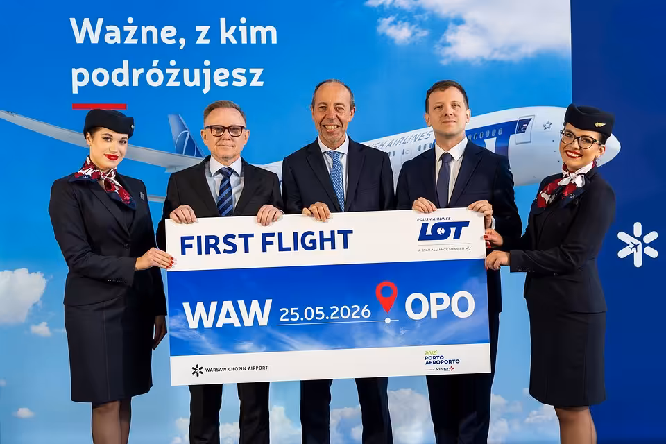LOT Polish Airlines