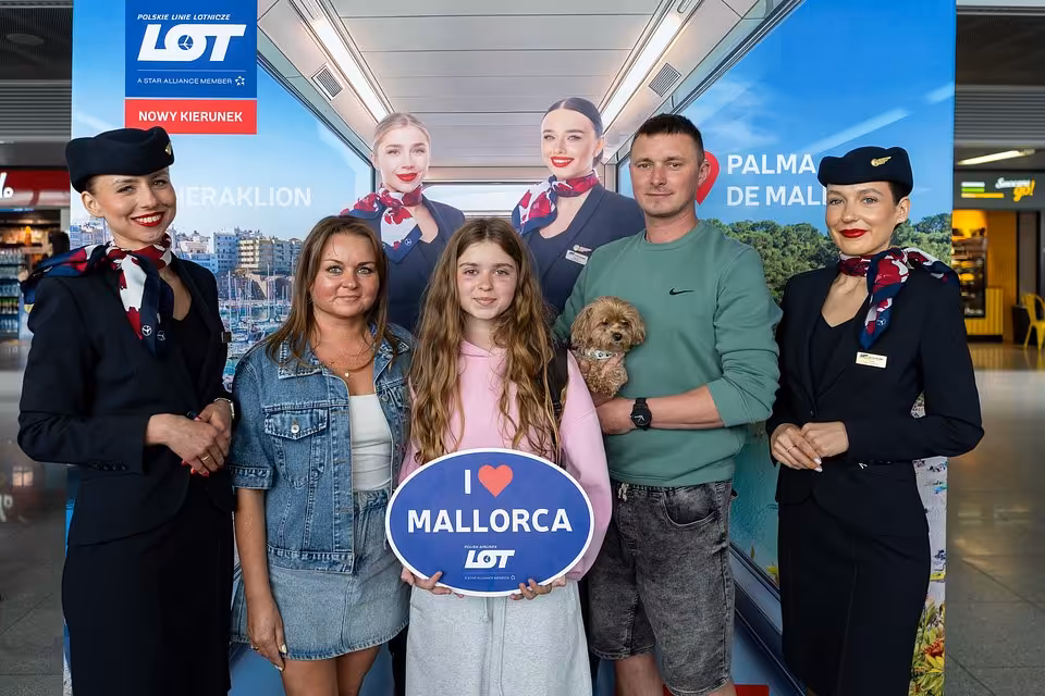 LOT Polish Airlines