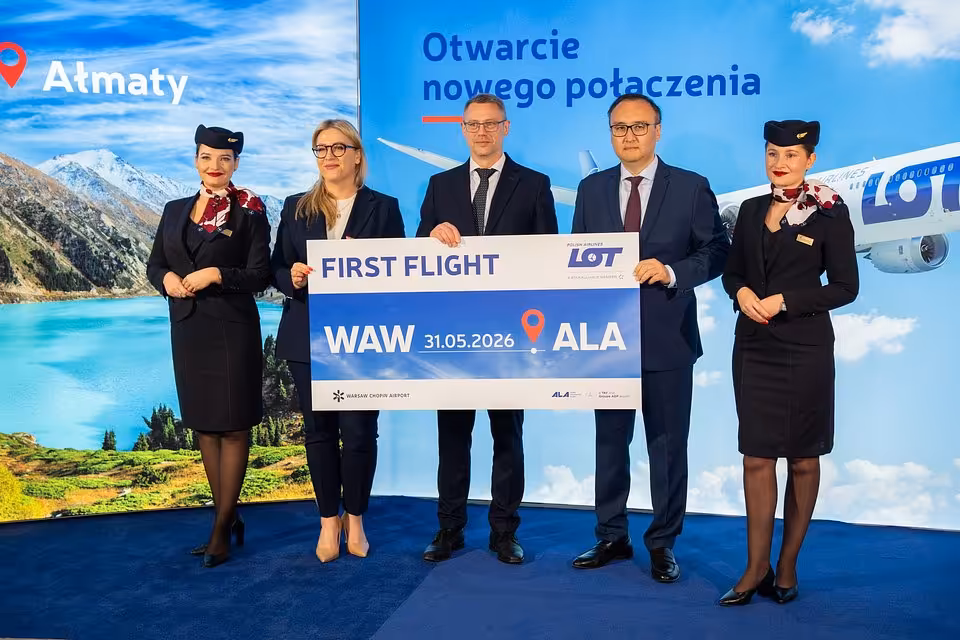 LOT Polish Airlines