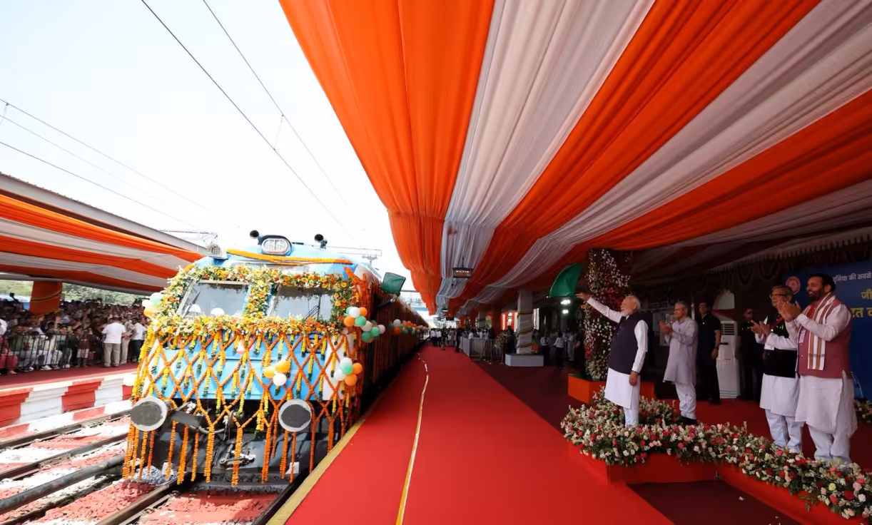 Prime Minister Narendra Modi flagged off India’s first indigenous hydrogen-powered train between Jind and Sonipat