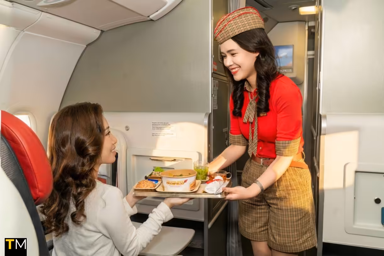 Book your Vietjet tickets during the three golden days 8-10/9 to unlock attractive offers